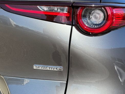 Used 2023 MAZDA CX-30 AWD 2.5 S w/ Premium Package image 37