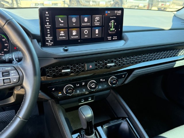 Used 2024 Honda Accord EX-L image 17