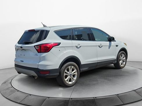 Used 2019 Ford Escape SE AWD/4WD image 5