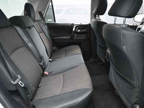 Used 2024 Toyota 4Runner TRD Off-Road image 32