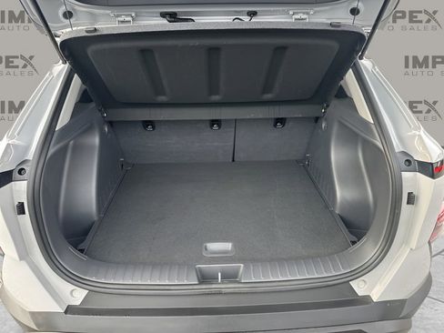 Used 2025 Hyundai Kona SEL image 26