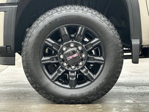 New 2026 GMC Sierra 2500 AT4 w/ AT4 Premium Plus Package image 26