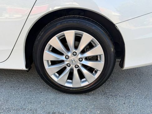 Used 2013 Honda Accord EX-L image 32