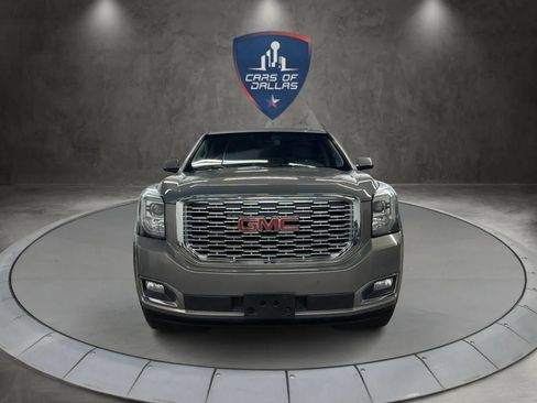 Used 2019 GMC Yukon XL Denali w/ Denali Ultimate Package RWD image 8