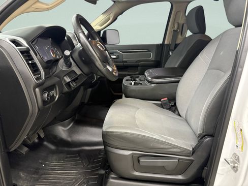 Used 2019 RAM 2500 Big Horn image 11