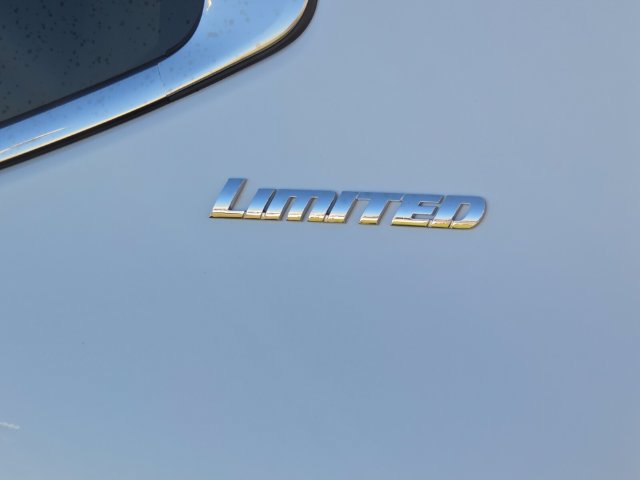 New 2026 Toyota Tundra Limited AWD/4WD image 12