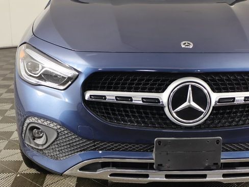 Used 2023 Mercedes-Benz GLA 250 4MATIC w/ Premium Package image 12
