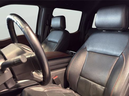 Used 2022 Ford F150 Lariat AWD/4WD image 11