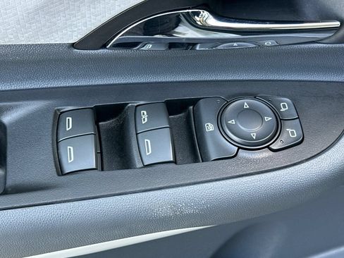 Used 2020 Chevrolet Bolt Premier w/ Infotainment Package FWD image 14