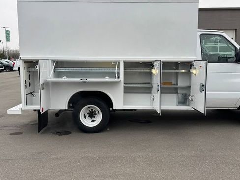 New 2026 Ford E-350 and Econoline 350 Super Duty w/ Power Equipment Group image 13