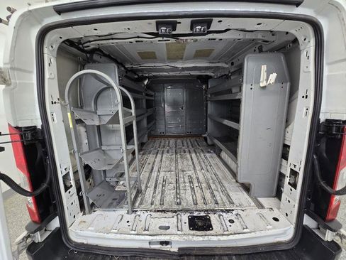 Used 2017 Ford Transit 250 130 Low Roof image 11