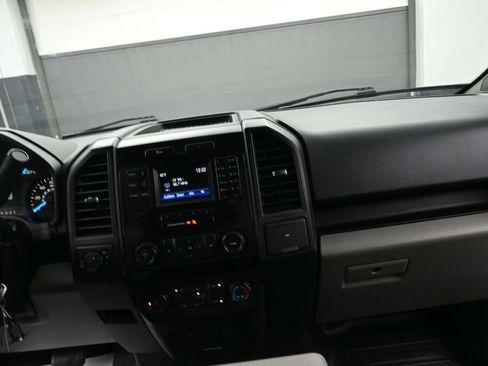 Used 2017 Ford F150 XL w/ XL Power Equipment Group AWD/4WD image 43