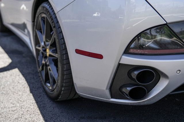 Used 2012 Ferrari California RWD image 62