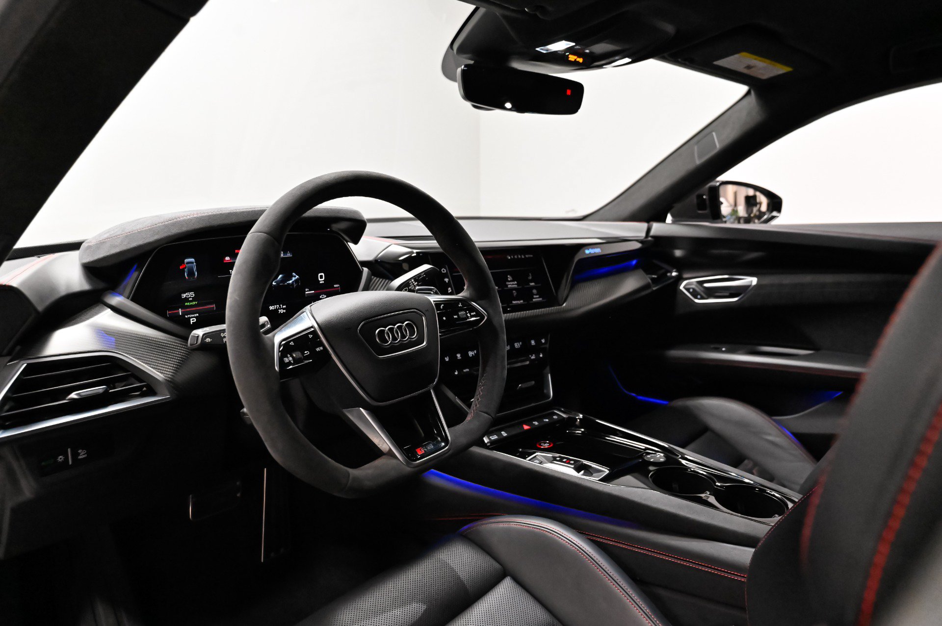 Used 2022 Audi RS e-tron GT w/ Year 1 Package AWD/4WD image 10