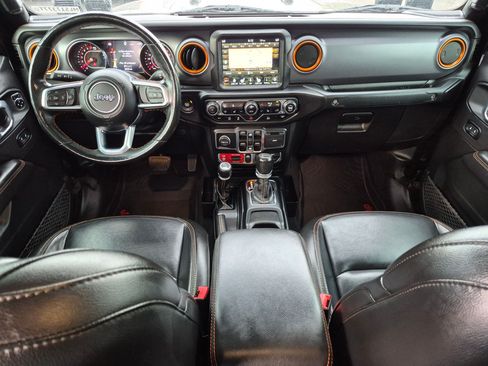 Used 2021 Jeep Gladiator Mojave AWD/4WD image 30