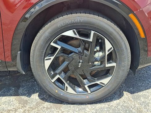 Used 2024 Kia Sportage SX AWD/4WD image 8