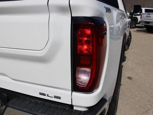 Used 2023 GMC Sierra 2500 SLE w/ SLE Value Package; AWD/4WD image 46