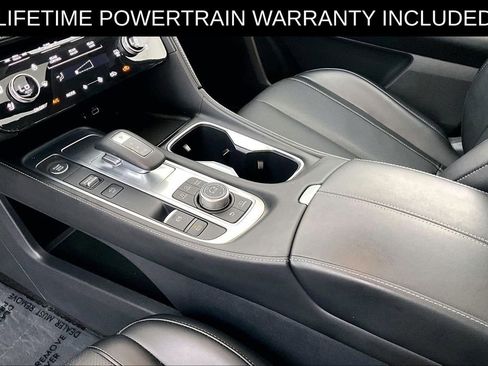 Certified 2025 INFINITI QX60 Luxe FWD image 18
