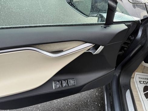 Used 2019 Tesla Model S 100D AWD/4WD image 18