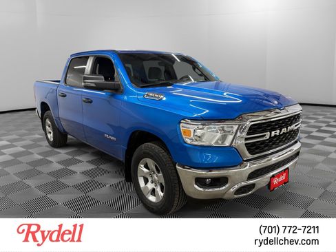 Used 2024 RAM 1500 Big Horn AWD/4WD image 7