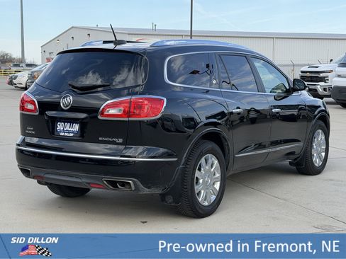 Used 2017 Buick Enclave Leather w/ Trailering Package image 4