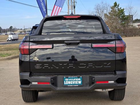 Certified 2025 Hyundai Santa Cruz SEL image 4