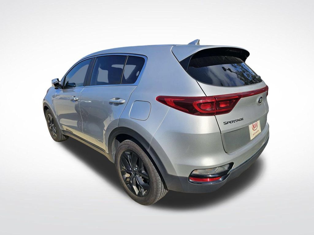 Used 2022 Kia Sportage LX w/ LX FWD Value Edition Package image 13