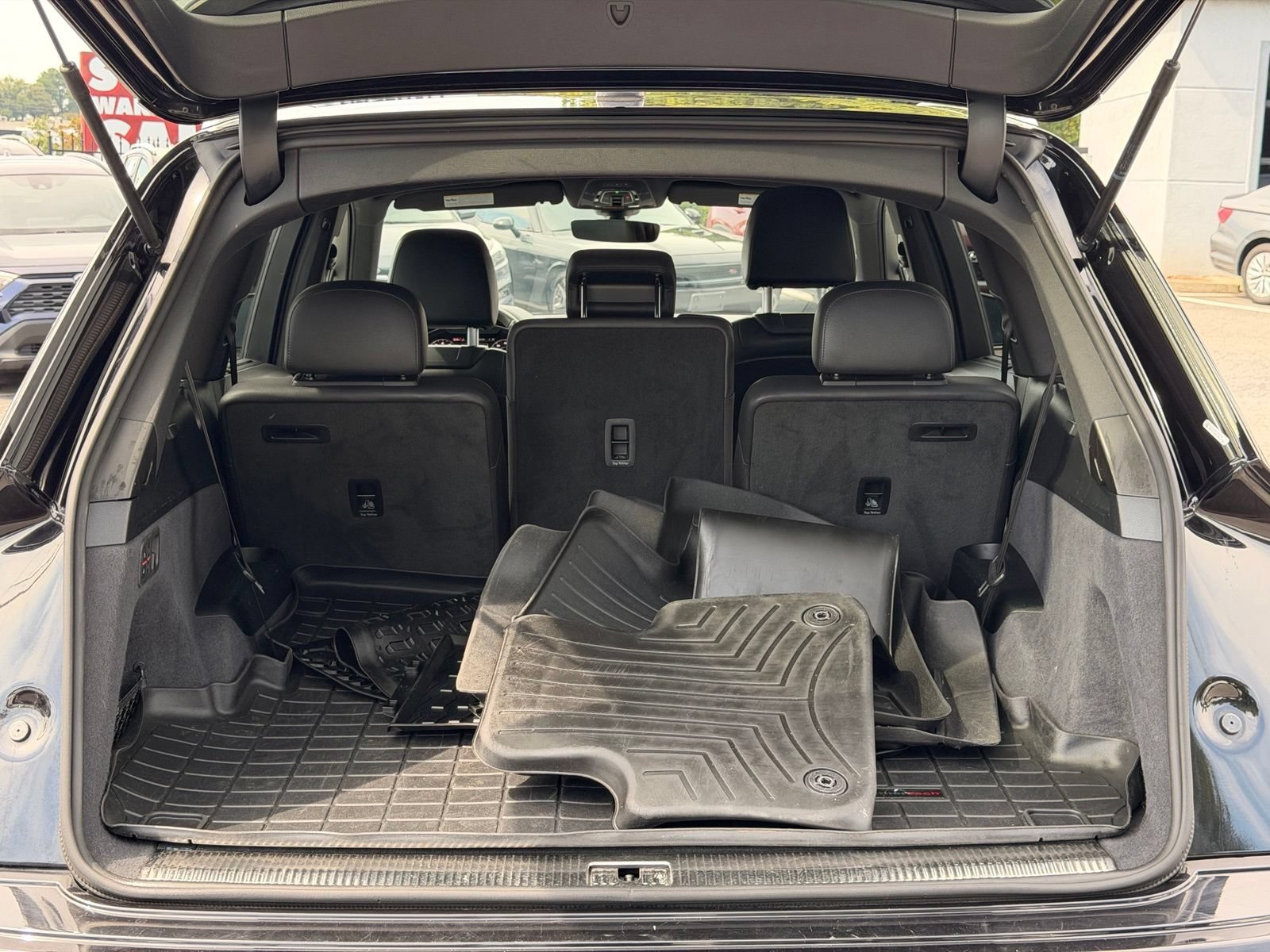 Used 2019 Audi Q7 3.0T Prestige w/ Prestige Package AWD/4WD image 12