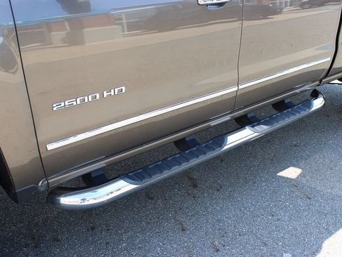 Used 2015 Chevrolet Silverado 2500 LTZ w/ Duramax Plus Package AWD/4WD image 31