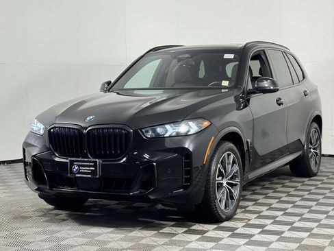 Used 2024 BMW X5 xDrive40i w/ M Sport Package AWD/4WD image 7