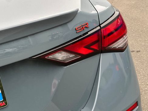 New 2025 Nissan Sentra SR image 16