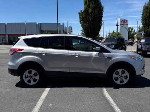 Used 2016 Ford Escape SE AWD/4WD image 4