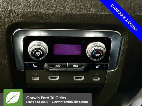 Used 2023 GMC Yukon XL Denali w/ Denali Reserve Package image 31