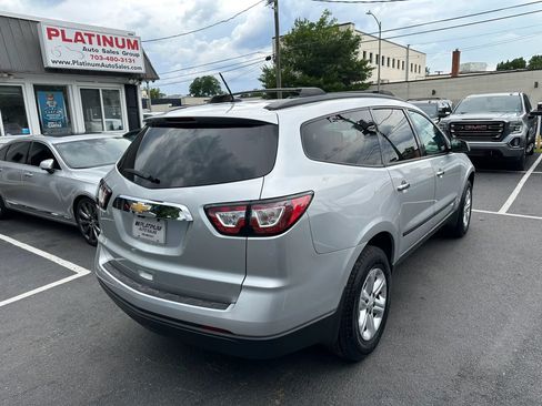 Used 2014 Chevrolet Traverse LS FWD image 5