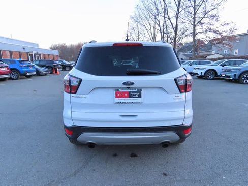 Used 2018 Ford Escape SE image 5