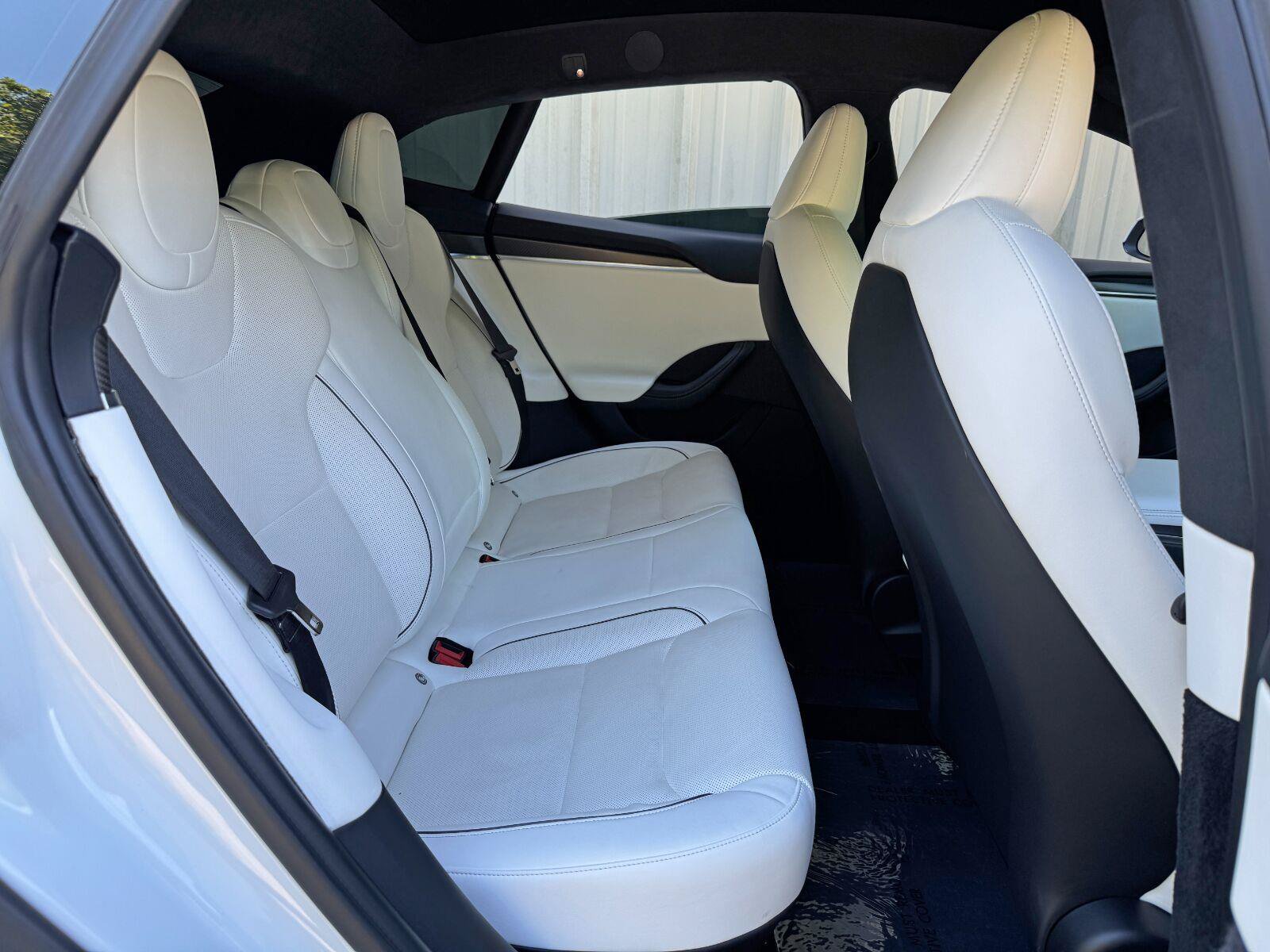 Used 2022 Tesla Model S Plaid AWD/4WD image 43