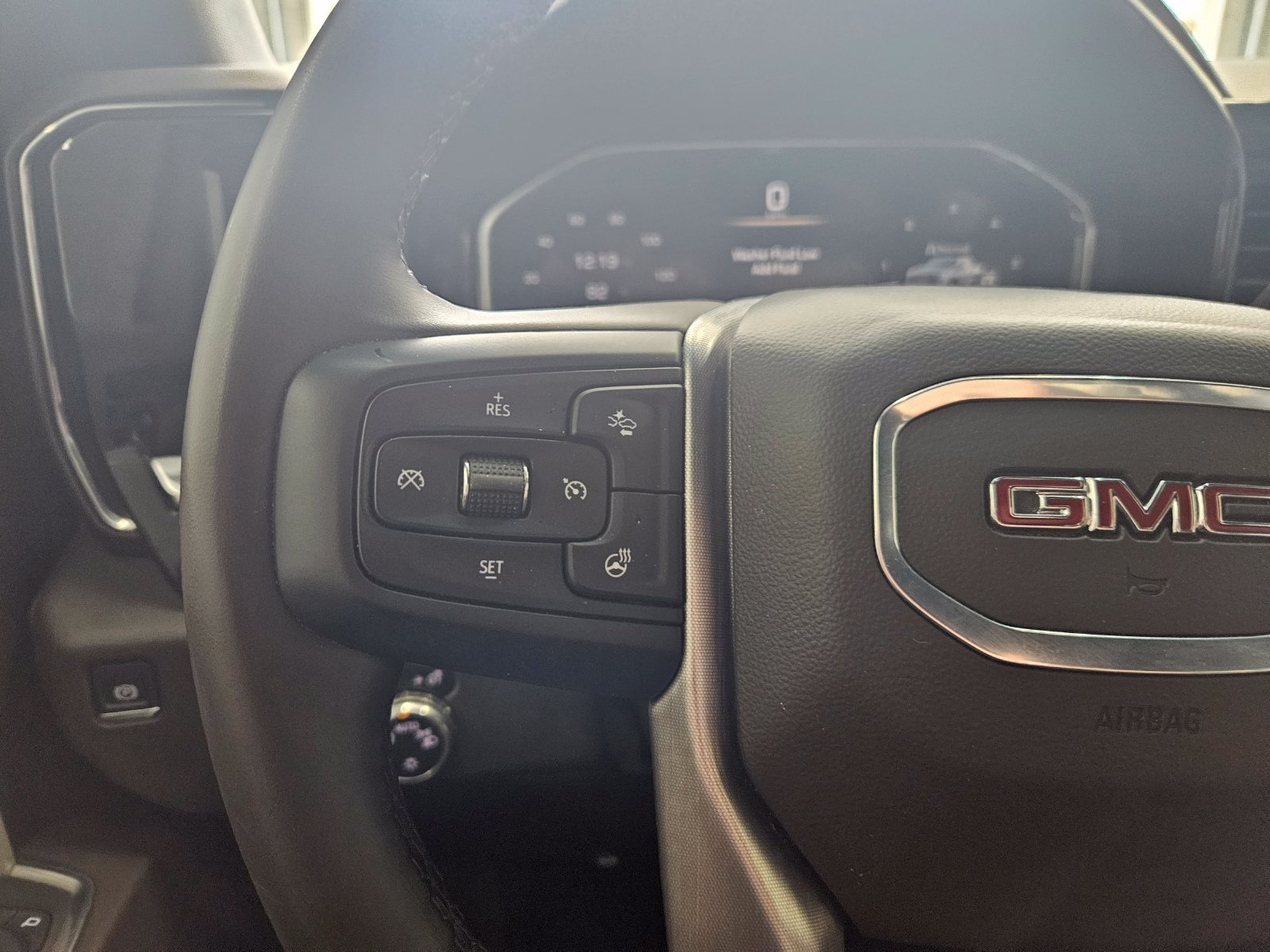 Used 2024 GMC Sierra 1500 SLE AWD/4WD image 18