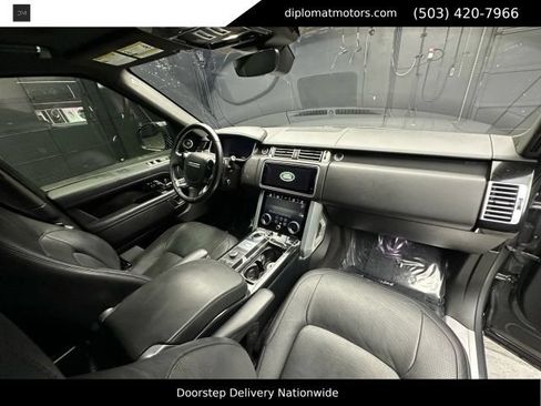 Used 2019 Land Rover Range Rover Supercharged AWD/4WD image 19