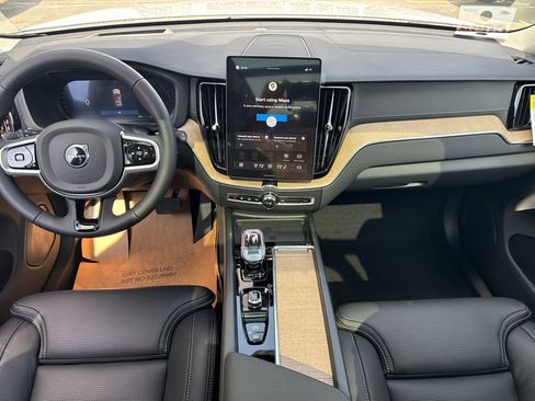 New 2026 Volvo XC60 B5 Ultra image 11