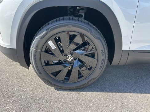 New 2026 Volkswagen Atlas SE image 53