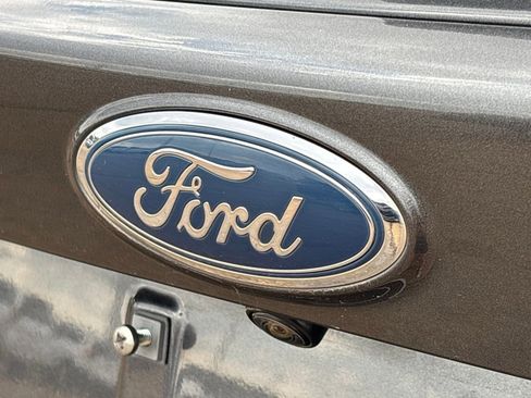 Used 2017 Ford Escape SE w/ Equipment Group 201A image 31