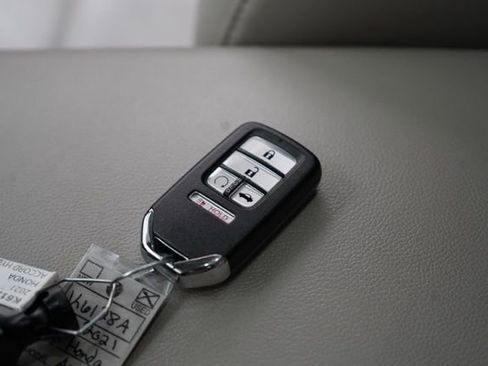 Used 2021 Honda Accord Touring image 36