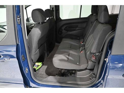 Used 2018 Ford Transit Connect XLT image 25