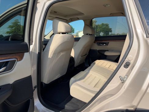 Used 2017 Honda CR-V EX image 15
