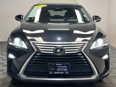Used 2019 Lexus RX 450h AWD image 2
