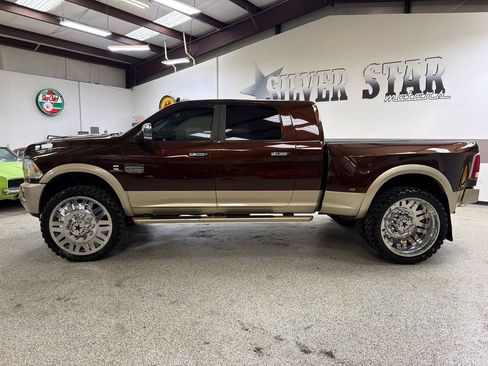 Used 2014 RAM 3500 Laramie Longhorn AWD/4WD image 3