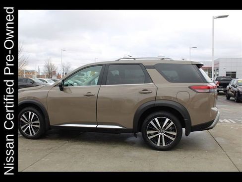 Certified 2023 Nissan Pathfinder Platinum AWD/4WD image 4