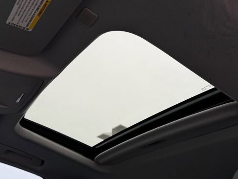 Used 2018 GMC Sierra 3500 Denali image 7