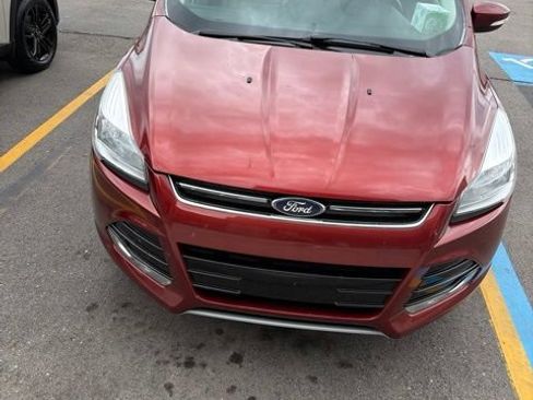 Used 2015 Ford Escape Titanium FWD image 2
