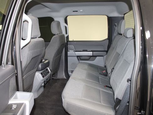 Used 2024 Ford F150 XLT w/ Mobile Office Package image 28